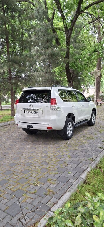 Toyota Land Cruiser Prado