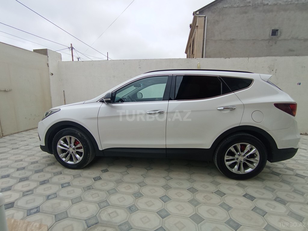 Hyundai Santa Fe