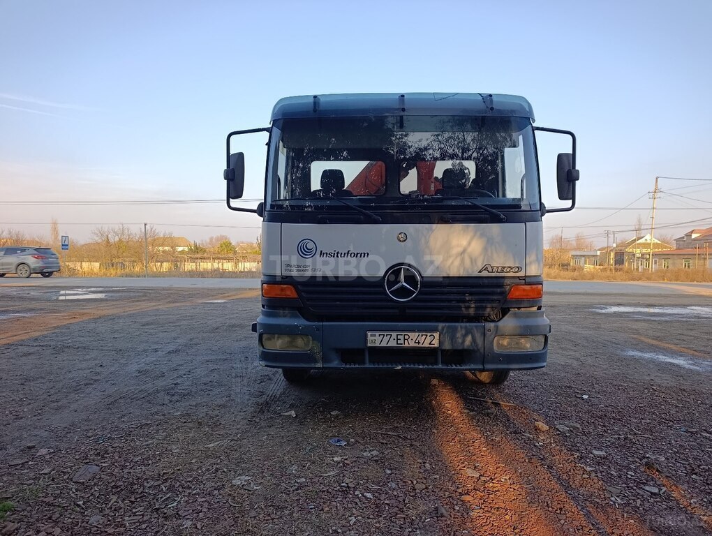 Mercedes Atego 1218