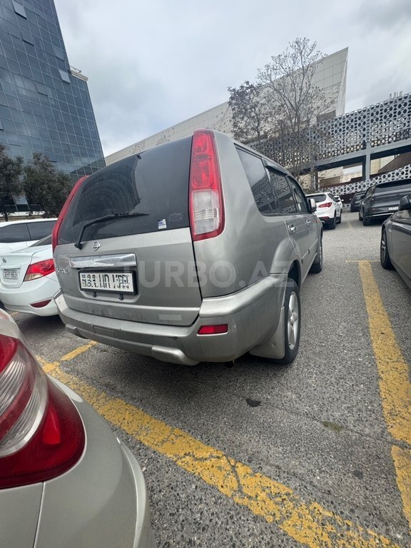 Nissan X-Trail