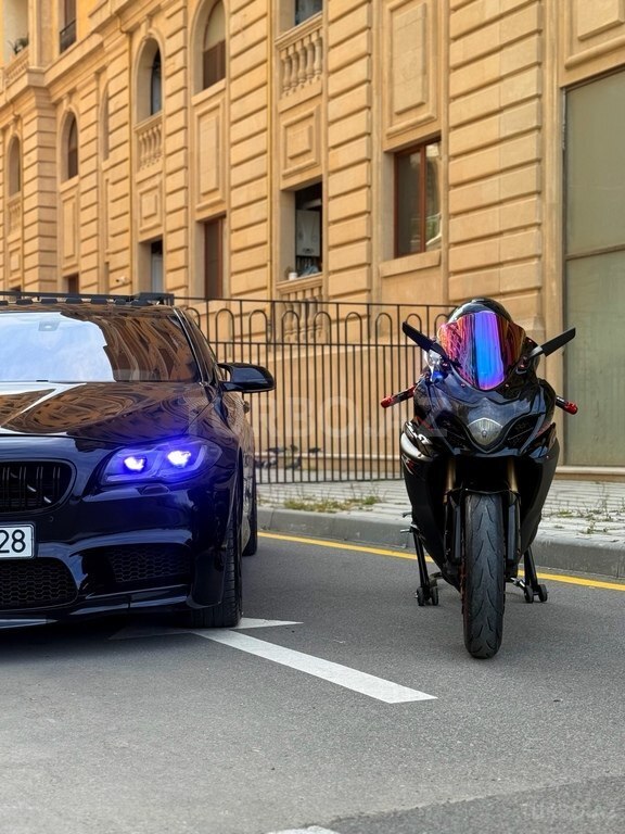 Suzuki GSX-R 1000