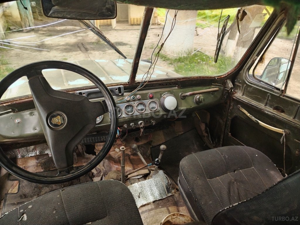 UAZ 469