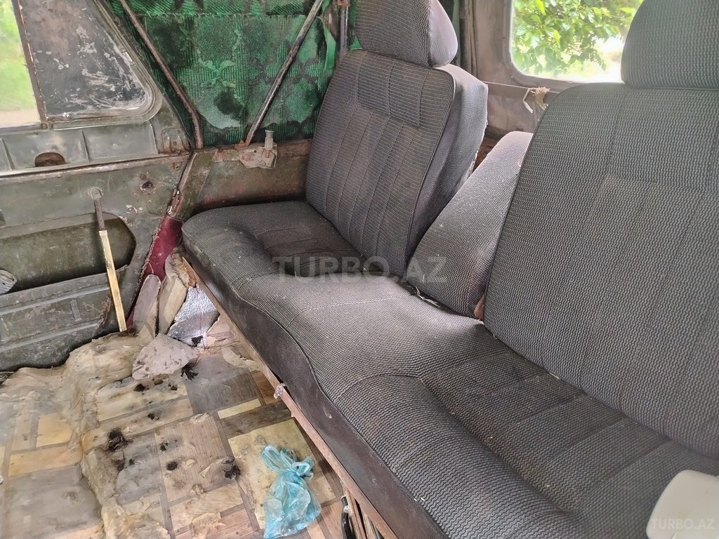 UAZ 469