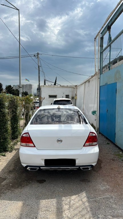 Nissan Sunny