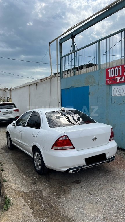 Nissan Sunny