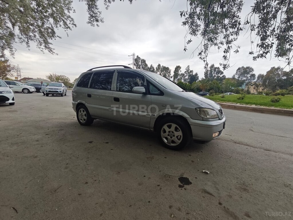 Opel Zafira