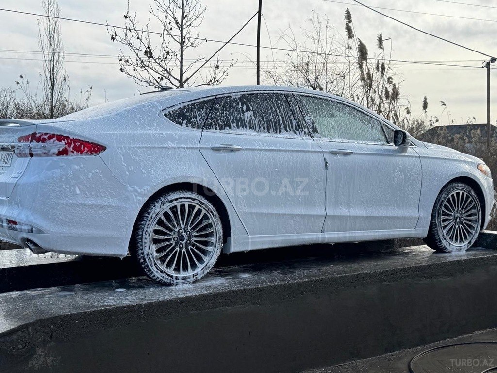Ford Fusion (North America)