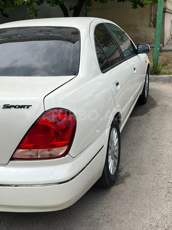 Nissan Sunny