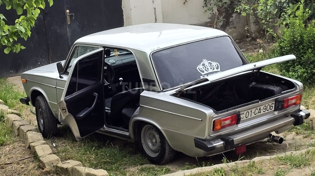 LADA (VAZ) 2106