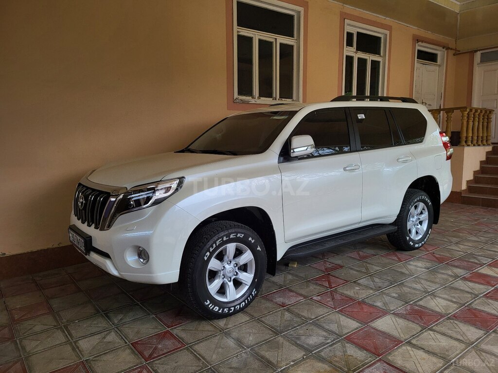 Toyota Land Cruiser Prado