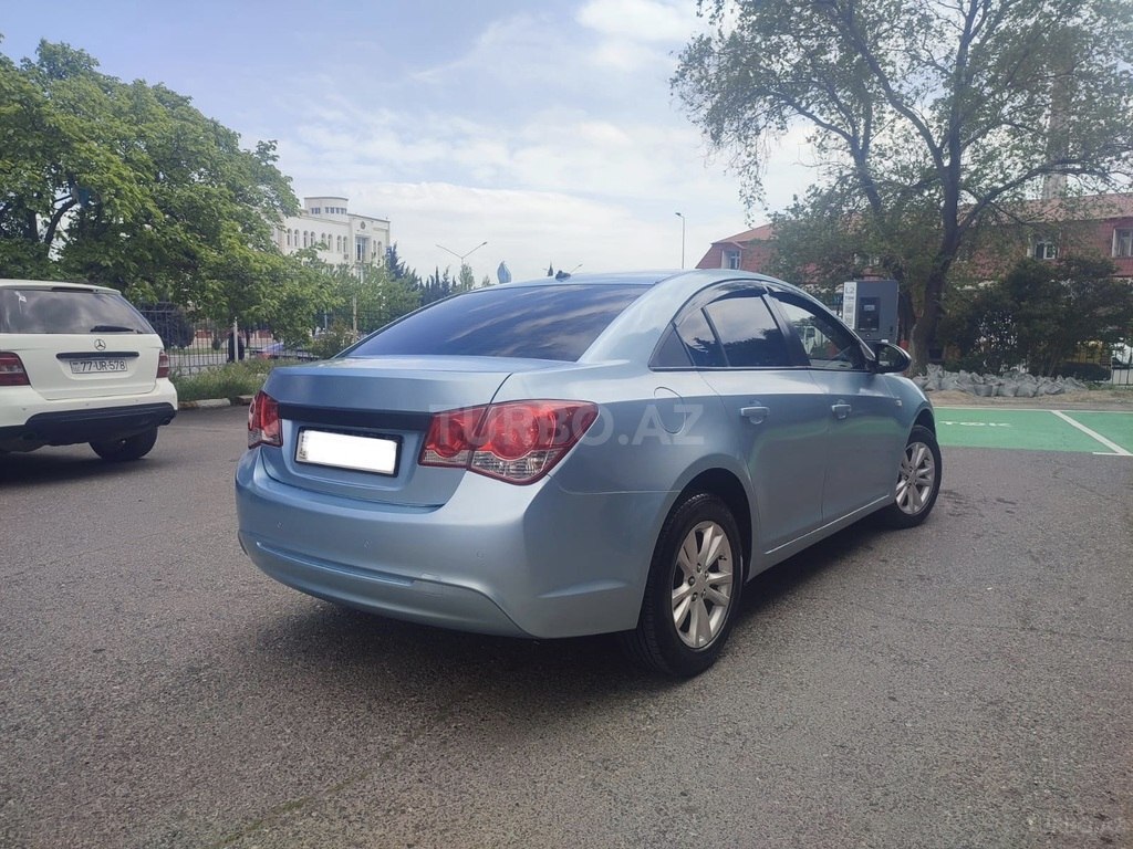 Chevrolet Cruze
