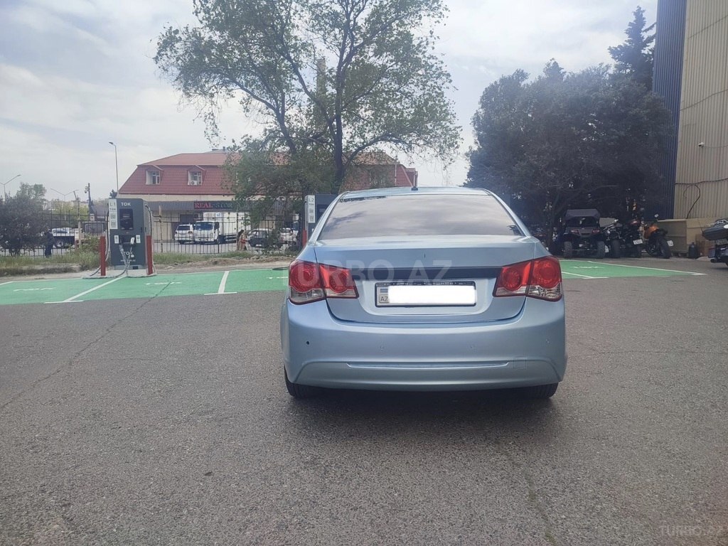 Chevrolet Cruze