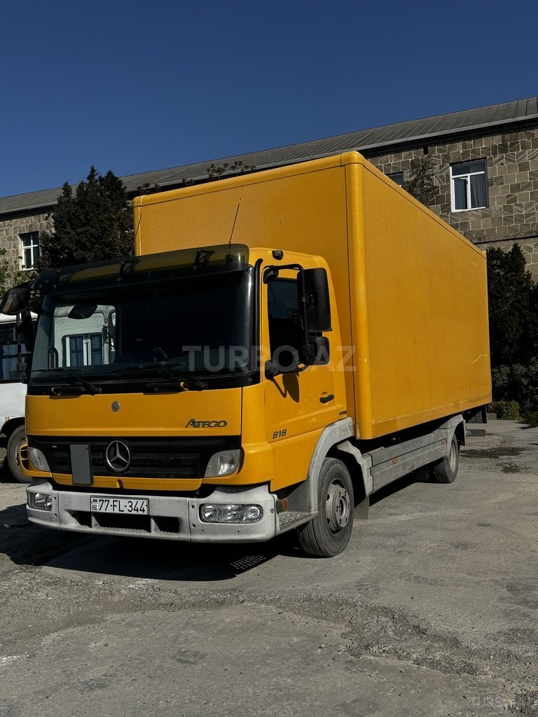 Mercedes Atego 818