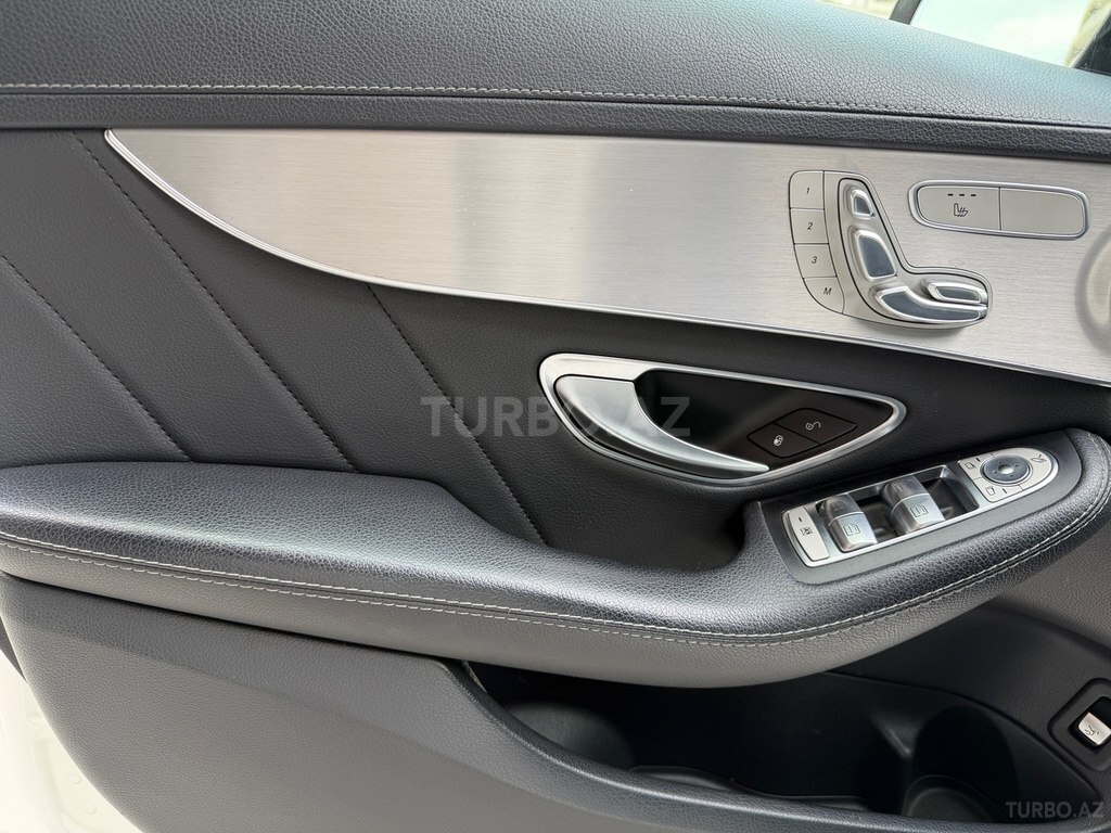 Mercedes C 300 4MATIC