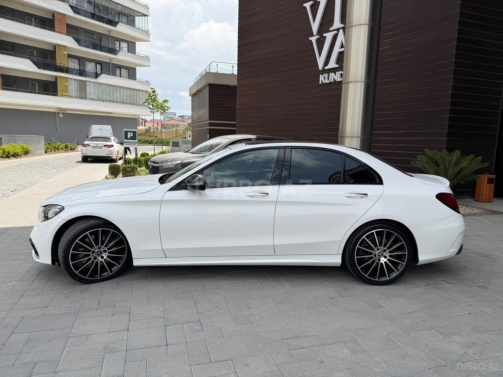 Mercedes C 300 4MATIC