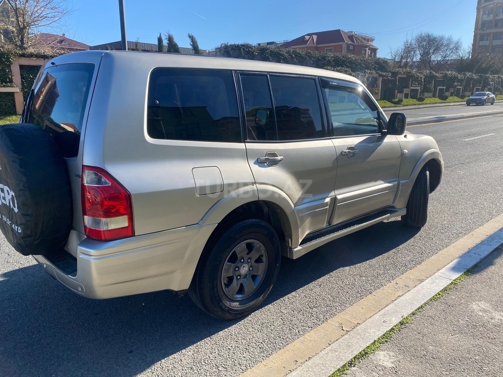 Mitsubishi Pajero
