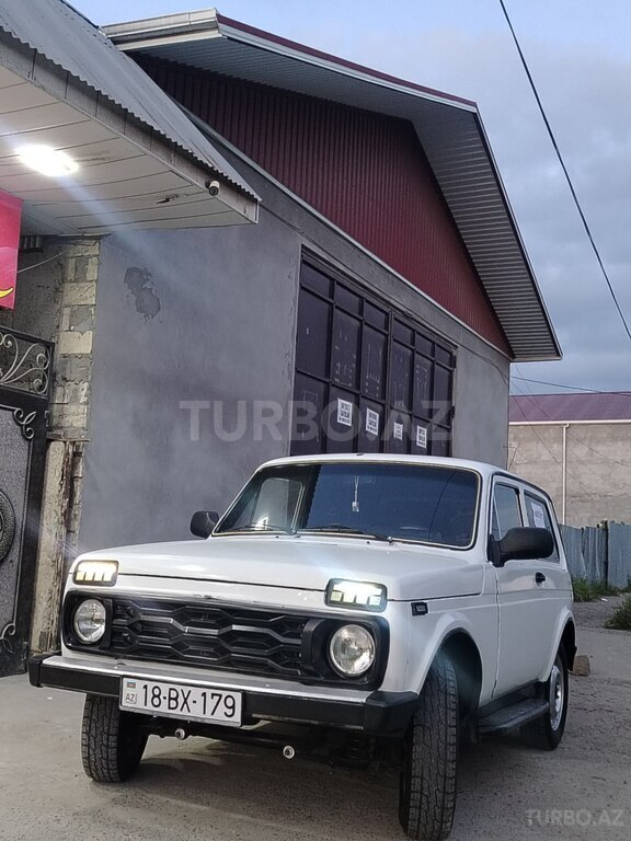 LADA (VAZ) Niva