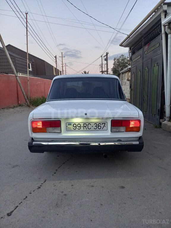 LADA (VAZ) 2107
