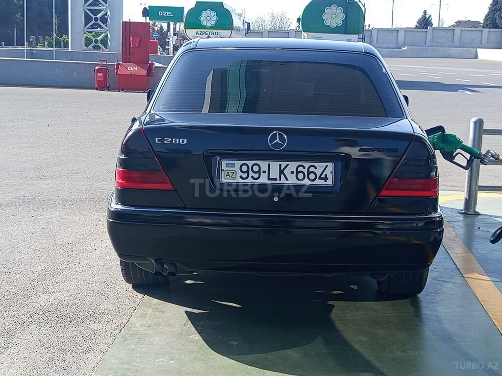 Mercedes C 280