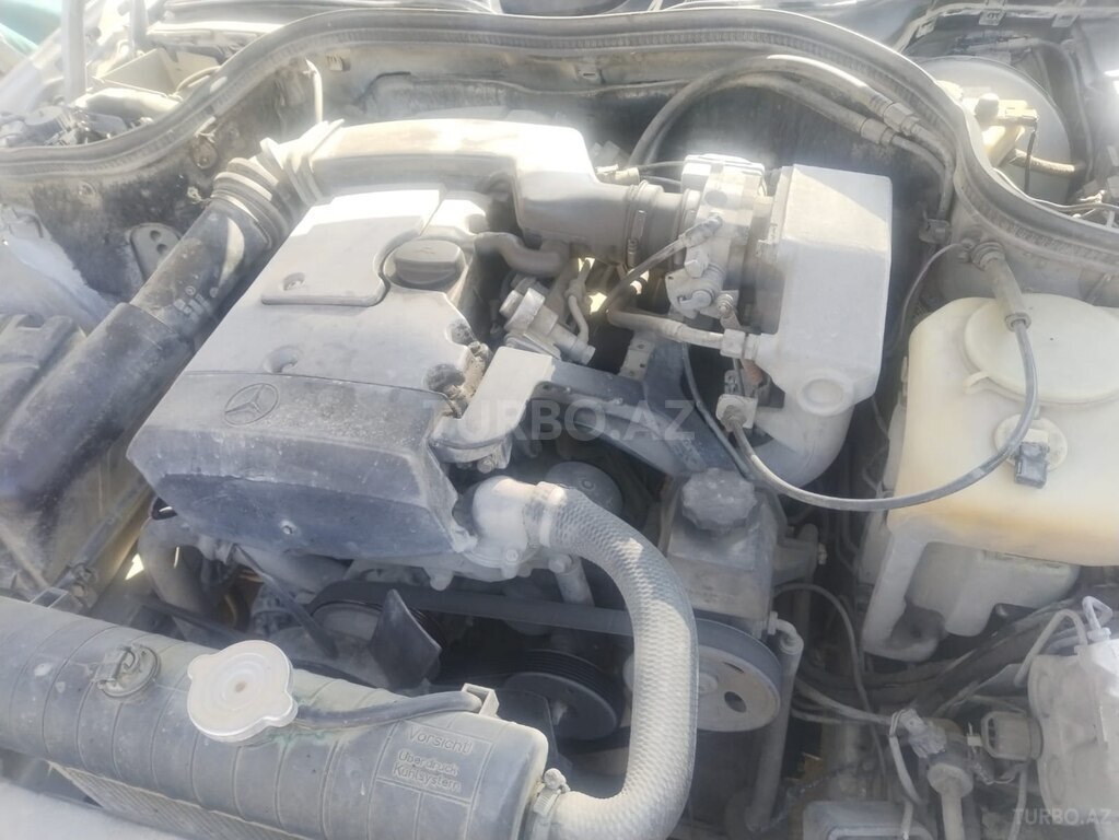 Mercedes C 180