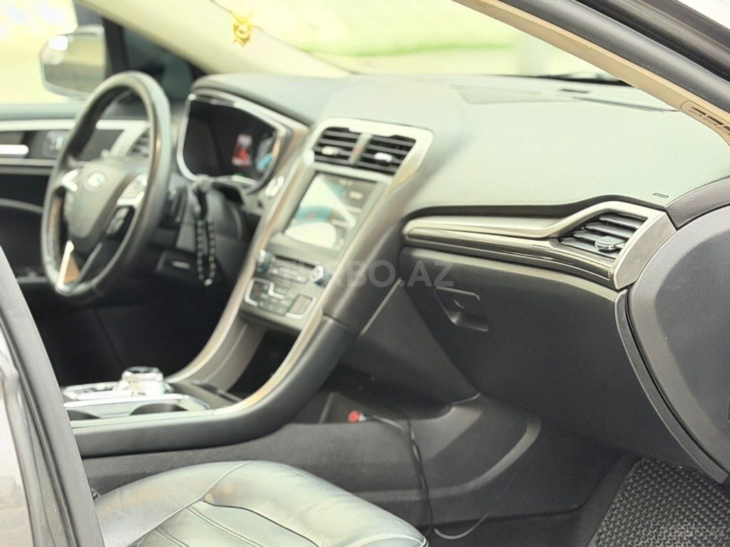 Ford Fusion (North America)