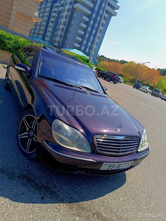 Mercedes S 500