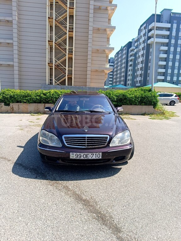 Mercedes S 500