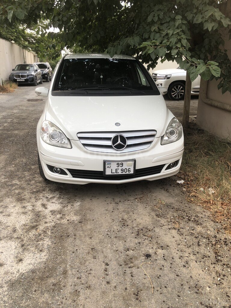 Mercedes B 170