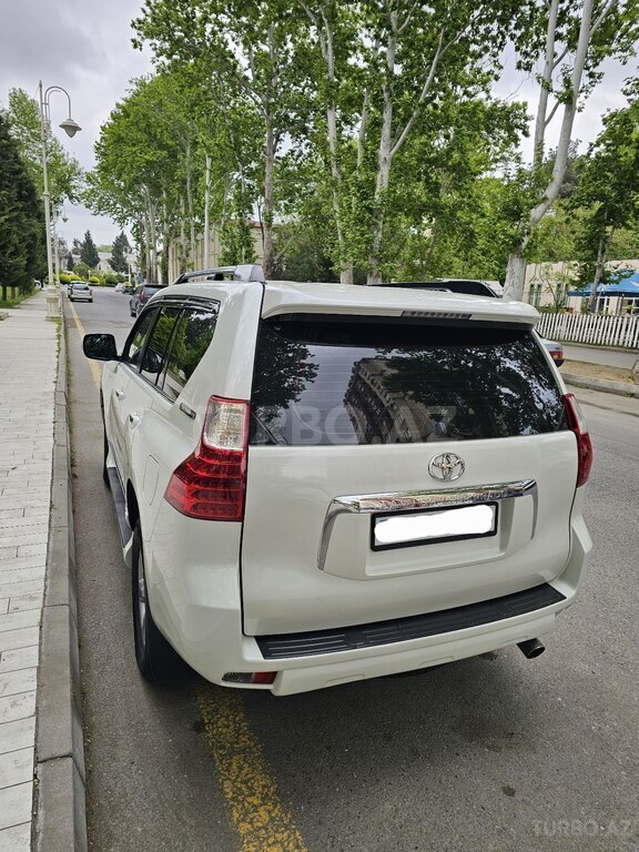 Toyota Land Cruiser Prado