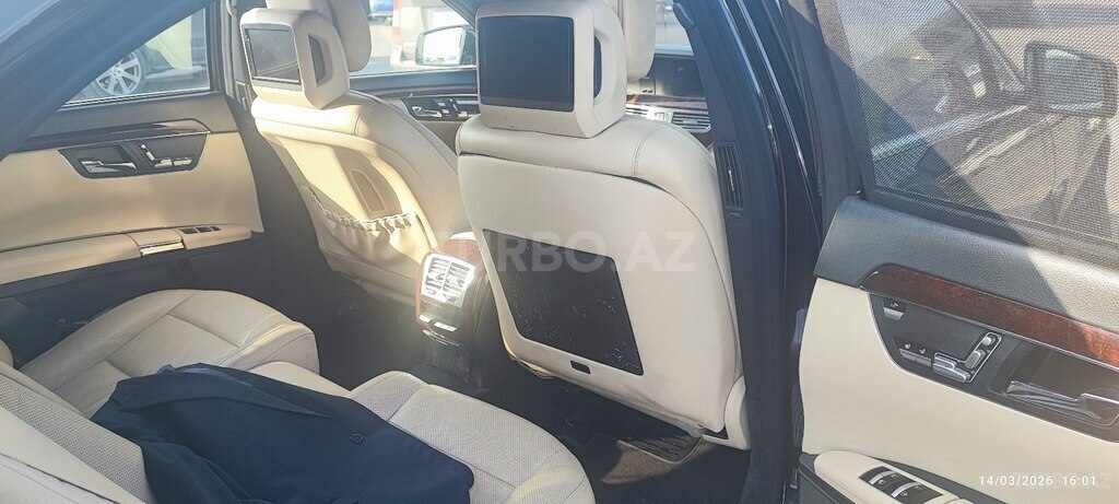 Mercedes S 500 4MATIC
