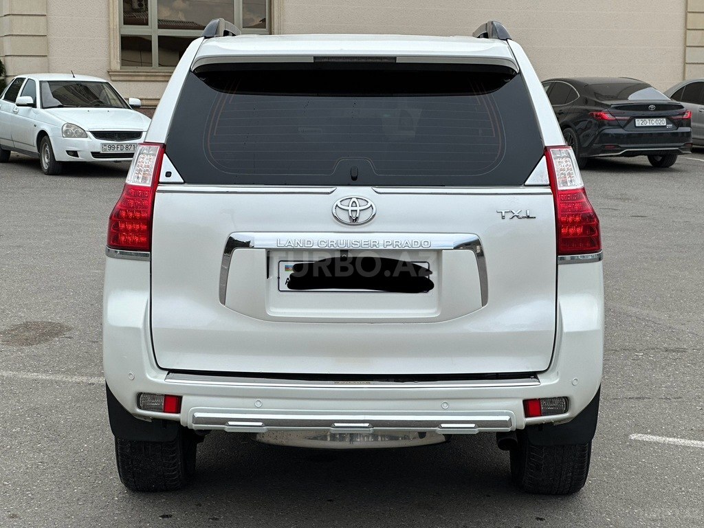Toyota Land Cruiser Prado