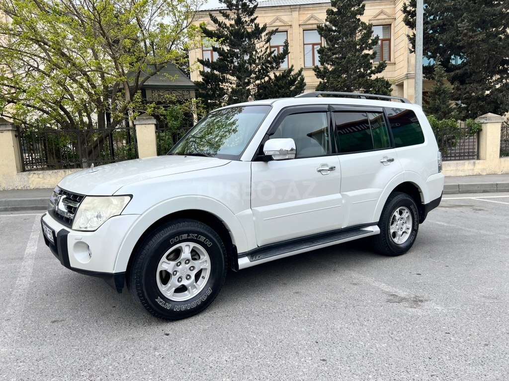 Mitsubishi Pajero