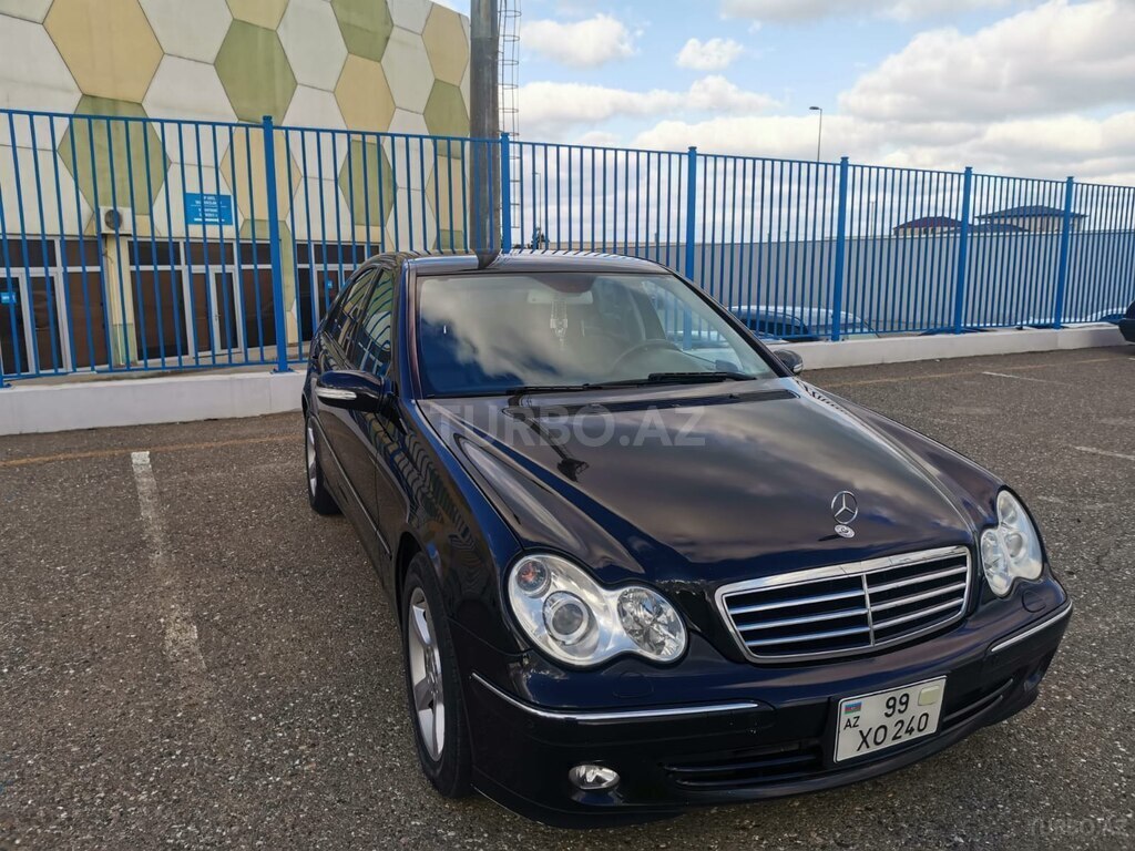 Mercedes C 230