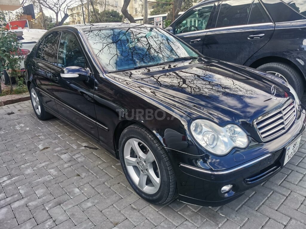 Mercedes C 230