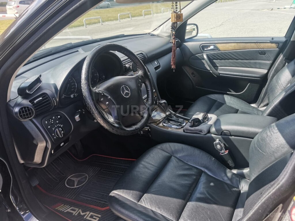 Mercedes C 230