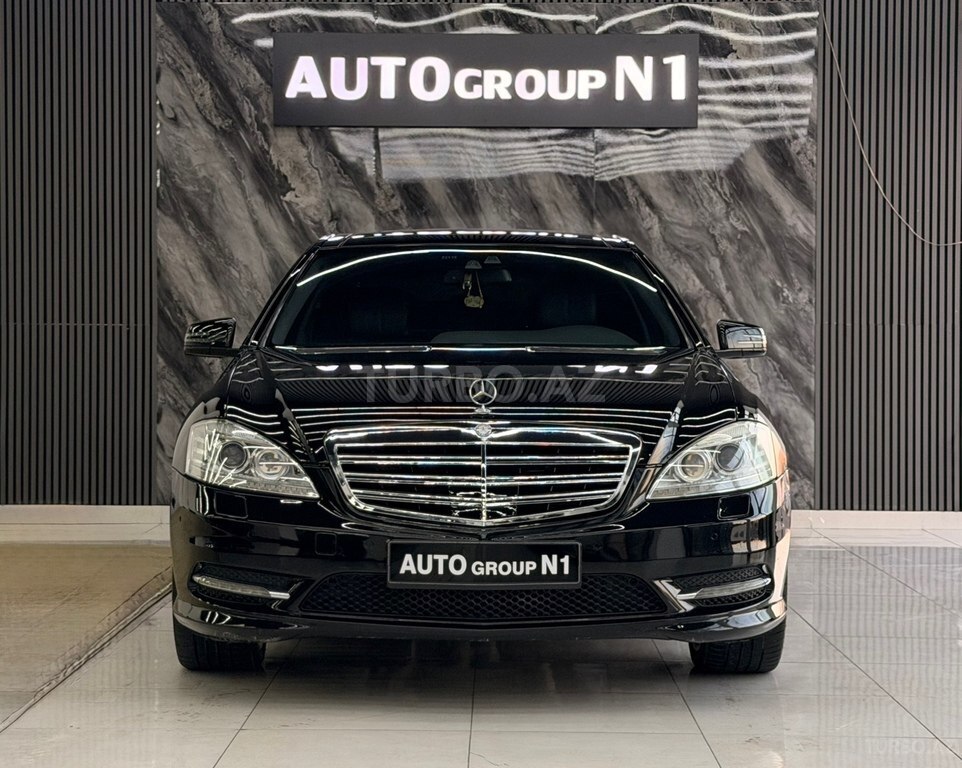 Mercedes S 500 4MATIC