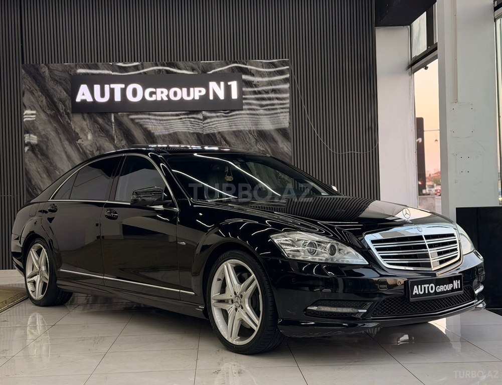 Mercedes S 500 4MATIC