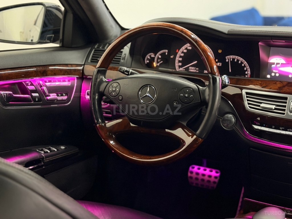 Mercedes S 500 4MATIC