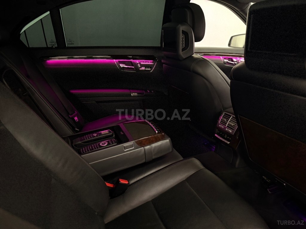 Mercedes S 500 4MATIC