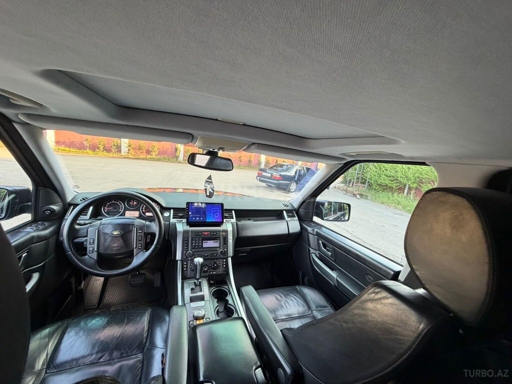 Land Rover RR Sport