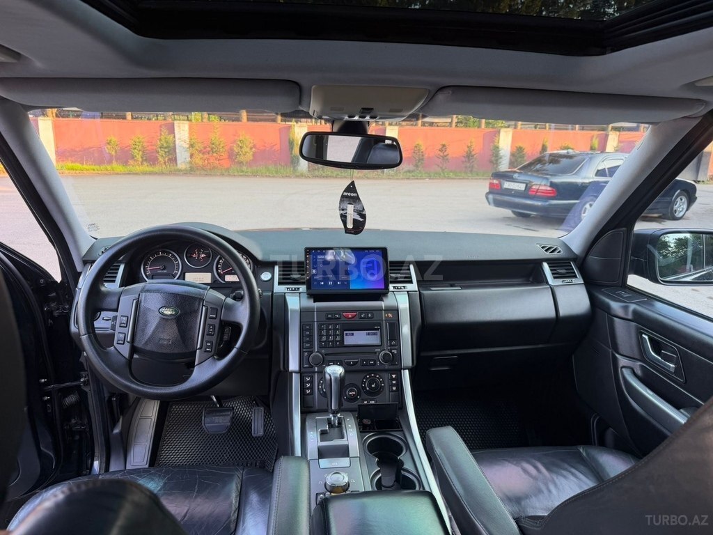 Land Rover RR Sport