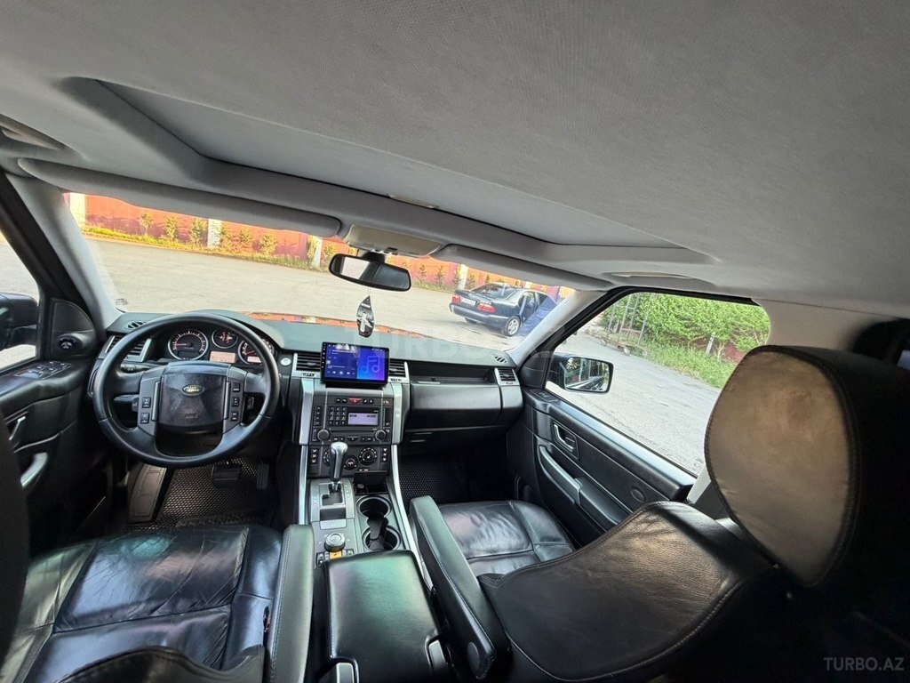 Land Rover RR Sport