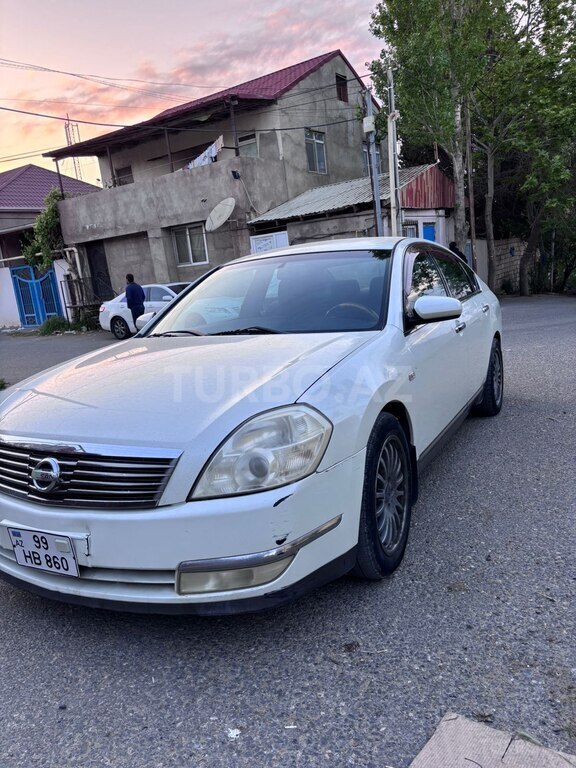 Nissan Teana