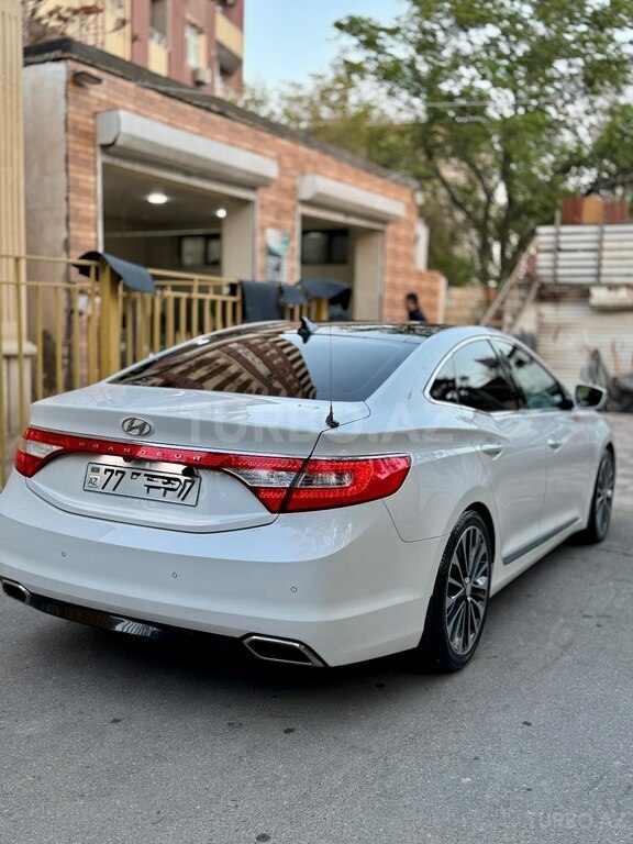 Hyundai Grandeur