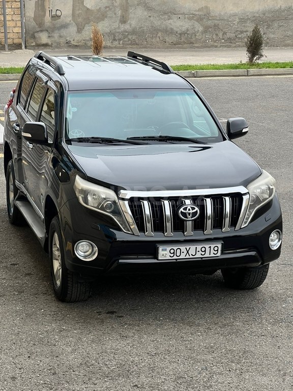 Toyota Land Cruiser Prado