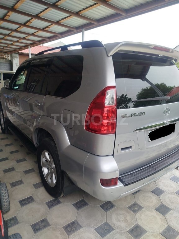 Toyota Land Cruiser Prado