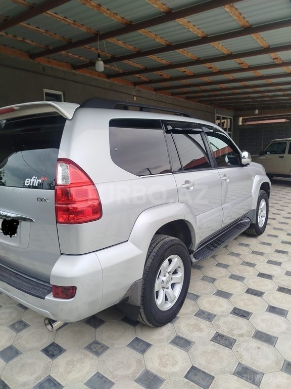 Toyota Land Cruiser Prado