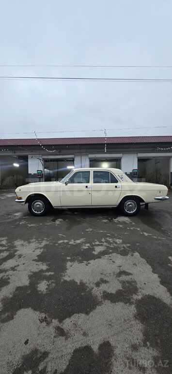 GAZ 24 "Volga"