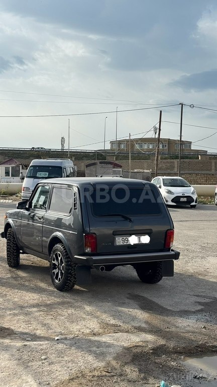 LADA (VAZ) Niva