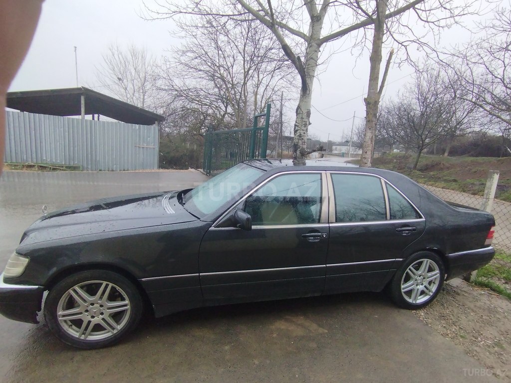 Mercedes S 280